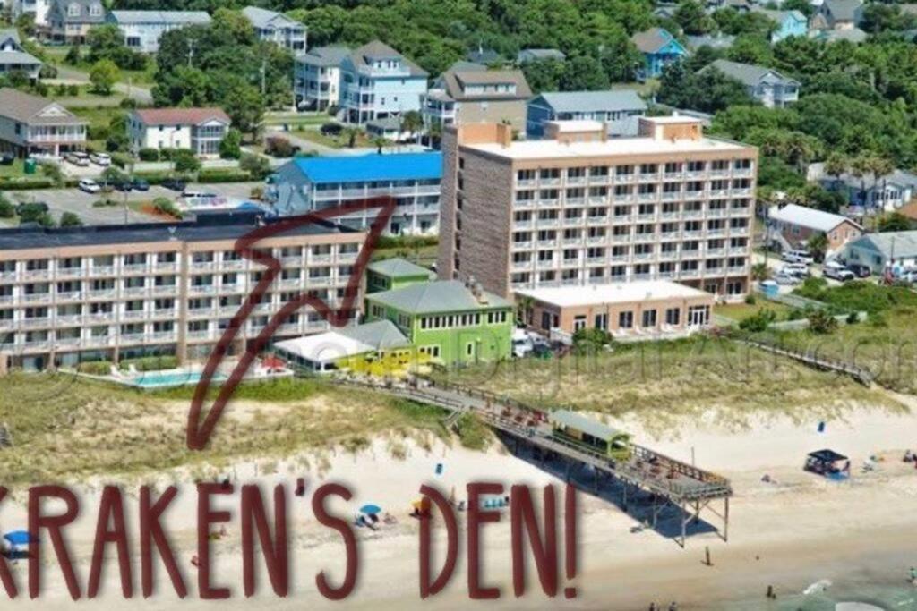 Kraken'S Den * Oceanview * Steps To Ocean * Pool Apartment Carolina Beach Exterior photo